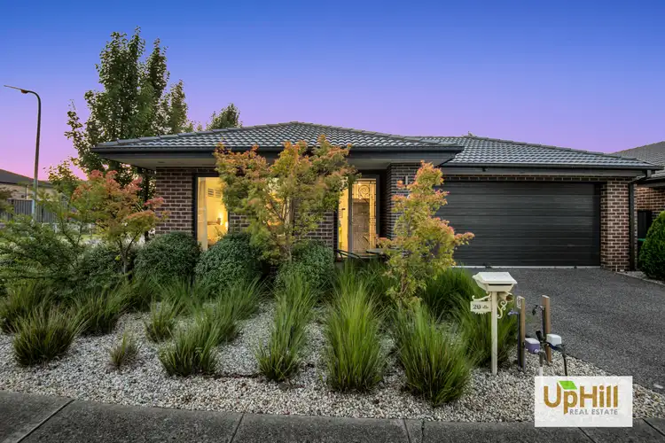 20 Forest Drive, Clyde North VIC 3978