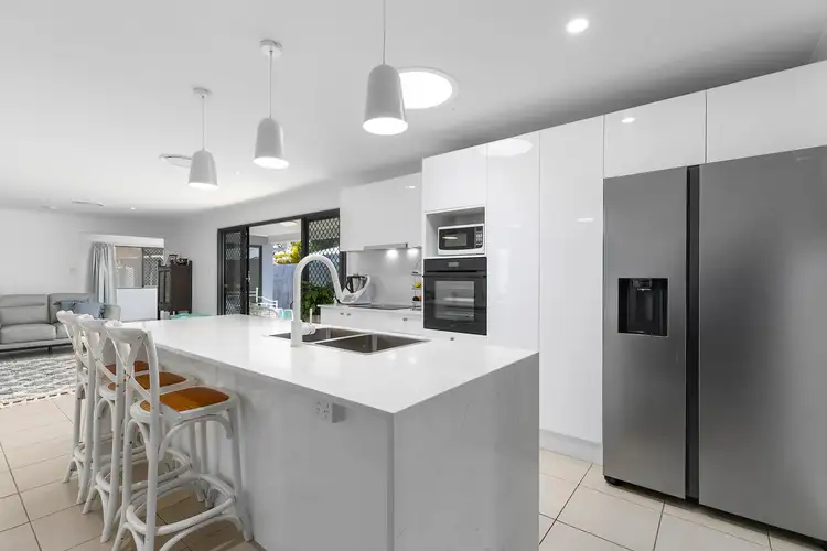 5 Stringybark Place, Peregian Springs QLD 4573