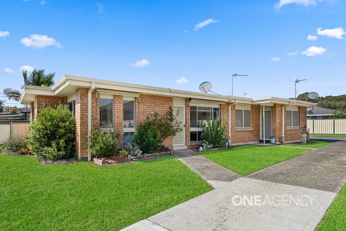 Main view of Homely house listing, 1/6 Lachlan Avenue, Barrack Heights NSW 2528