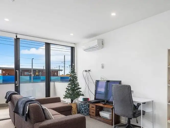 Fourth view of Homely apartment listing, 6/165 sunshine road, West Footscray VIC 3012
