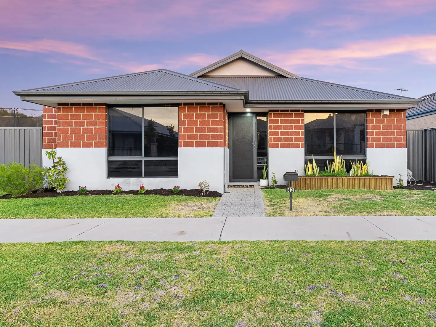 Main view of Homely house listing, 43 Cochrane Loop, Aveley WA 6069