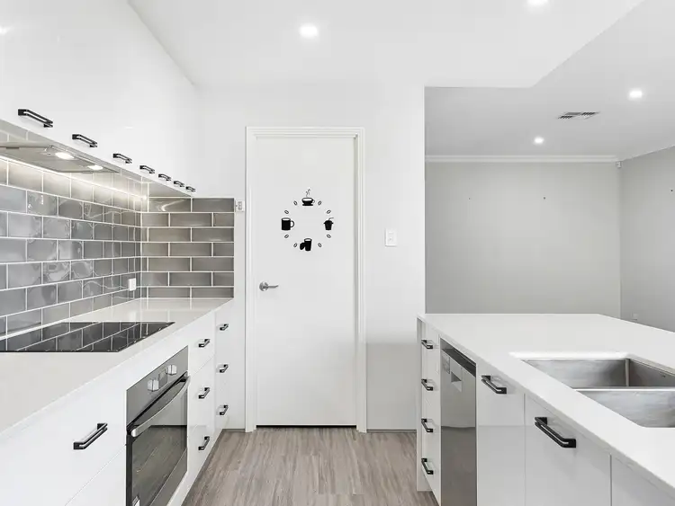 Seventh view of Homely house listing, 32 Goodwood Crescent, Ellenbrook WA 6069