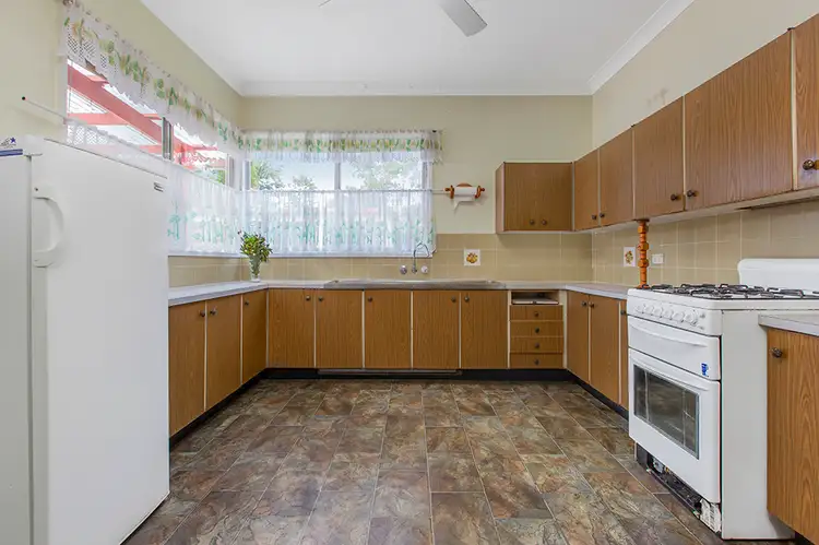 Sixth view of Homely house listing, 8 Munibung Road, Cardiff NSW 2285