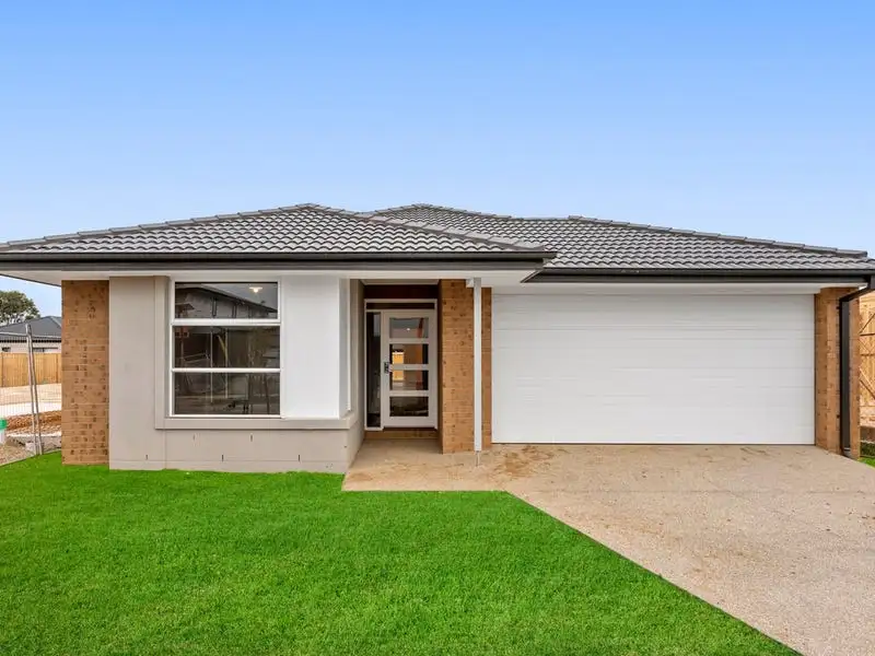 Main view of Homely house listing, 20 Vernal Circuit, Mount Duneed VIC 3217