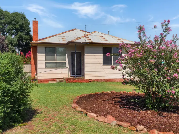 2 Box St, Leeton NSW 2705