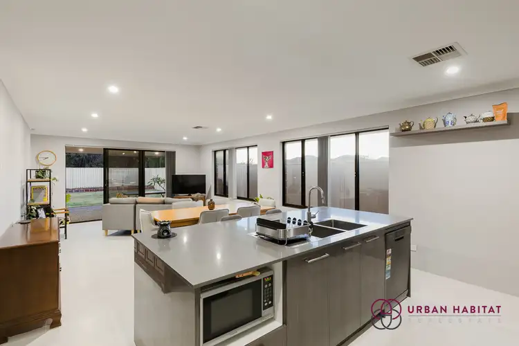 Fifth view of Homely house listing, 232 Sapphire Chase, Wellard WA 6170