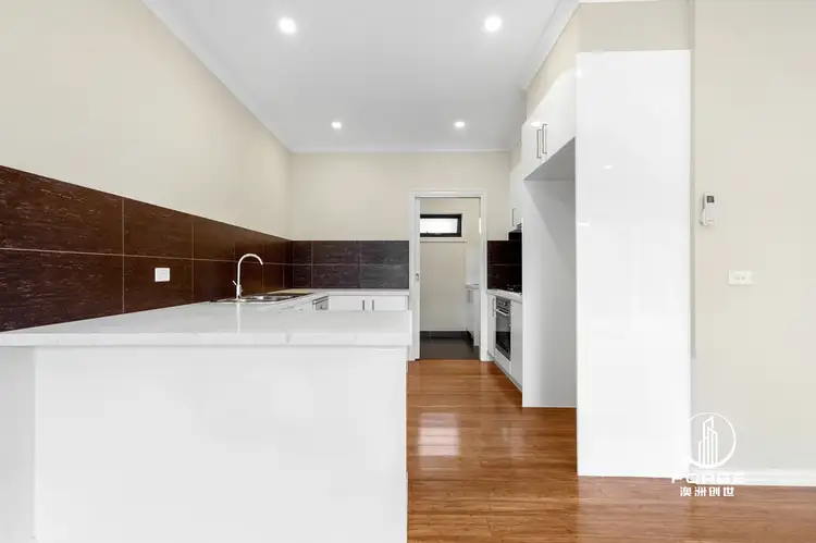 Sixth view of Homely townhouse listing, 1/30 Roberts Avenue, Mulgrave VIC 3170