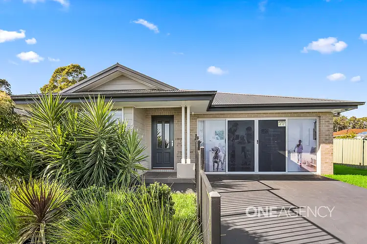 2 Adele Close, Nowra NSW 2541