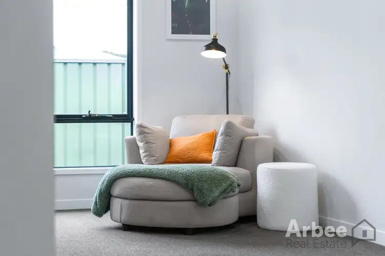 Fifth view of Homely house listing, 2 Horseshoe Circuit, Bacchus Marsh VIC 3340