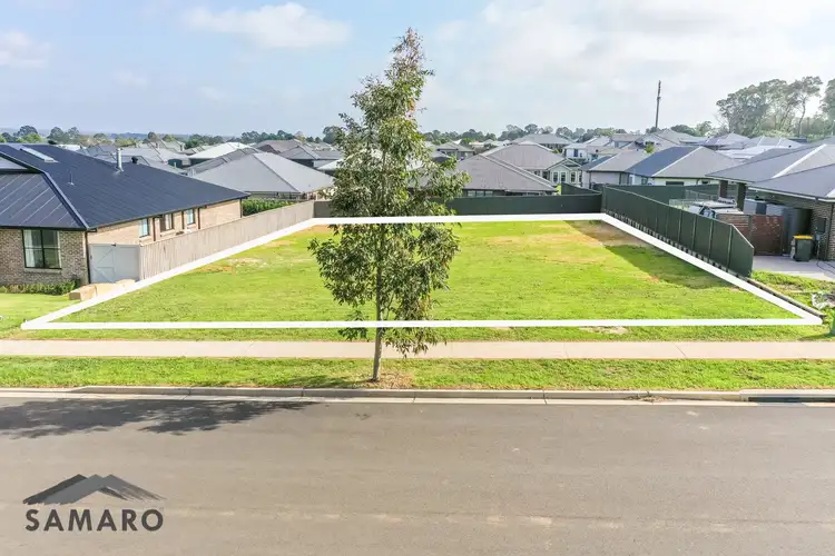 35 Fisher Street, The Oaks NSW 2570