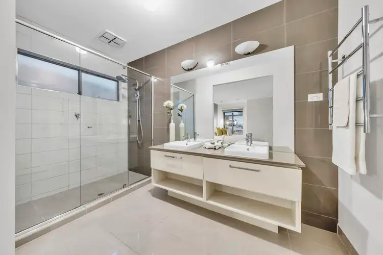Sixth view of Homely house listing, 13 Bayleaf Street, Berwick VIC 3806