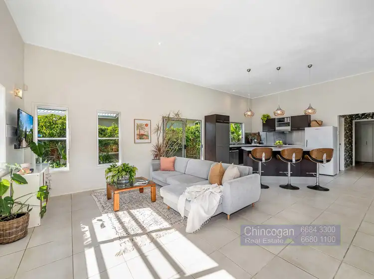 2/1 Boondoon Crescent, Ocean Shores NSW 2483