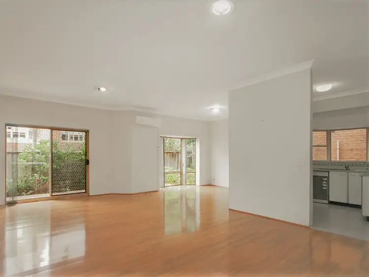 115/40 Strathalbyn Drive