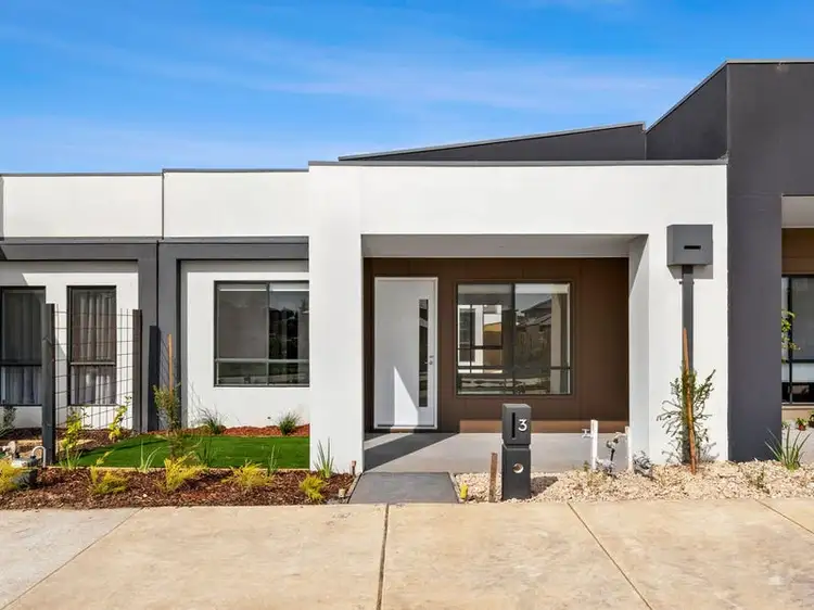 Main view of Homely townhouse listing, 3 Hillsborough Walk, Charlemont VIC 3217