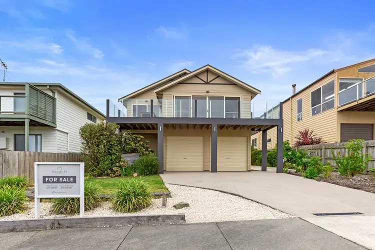 18 Seaview Drive, Apollo Bay VIC 3233