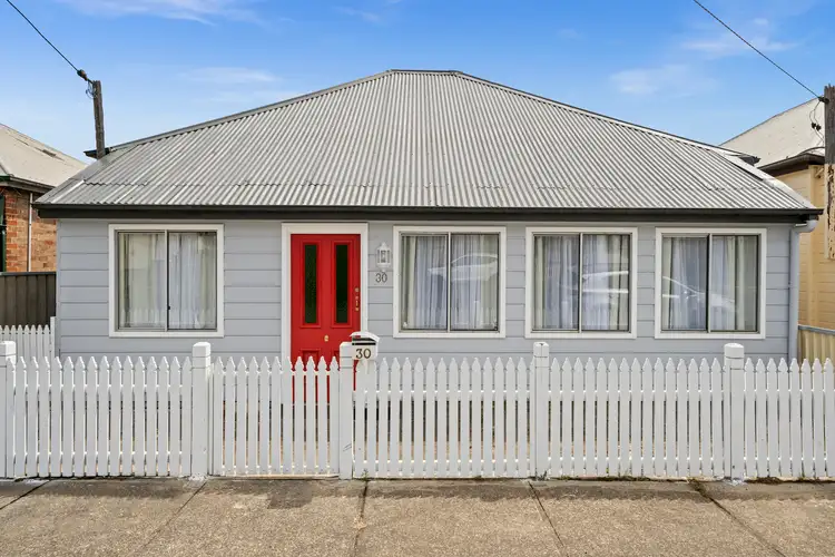 30 Chifley Road, Lithgow NSW 2790