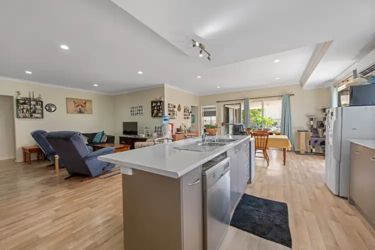 Fifth view of Homely house listing, 5 Isobel Way, Wandina WA 6530
