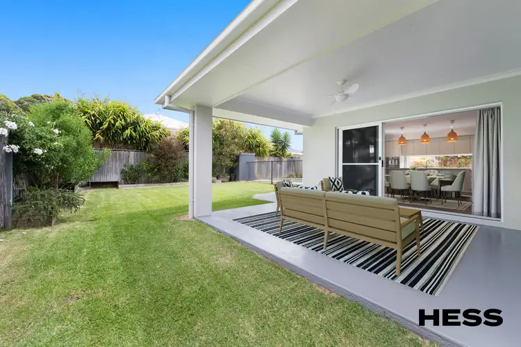 24 Ivory Circuit, Sapphire Beach NSW 2450