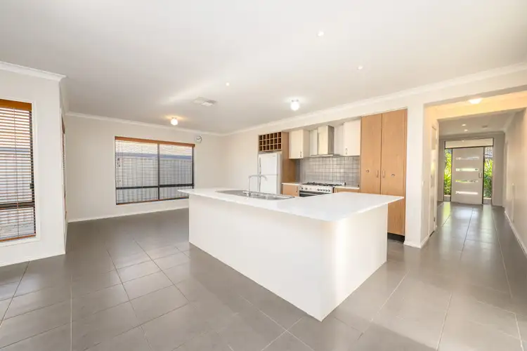 Fifth view of Homely house listing, 21 Greybox Way, Kialla VIC 3631
