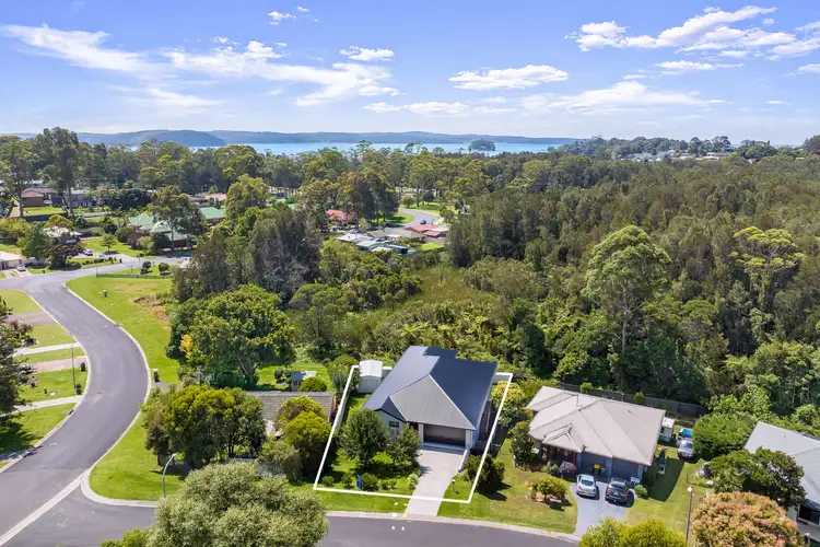 3 Oakwood Way, Catalina NSW 2536