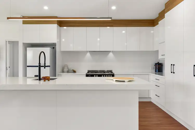 Second view of Homely house listing, 5 Emerald Drive, Mount Gambier SA 5290