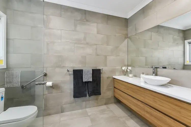 Fourth view of Homely house listing, 5 Emerald Drive, Mount Gambier SA 5290