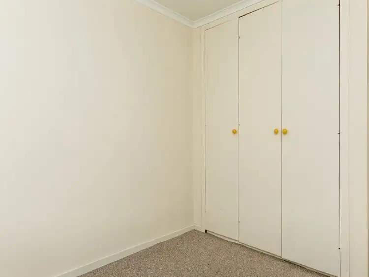 Fifth view of Homely unit listing, 2/7 Skipton Court, Wodonga VIC 3690