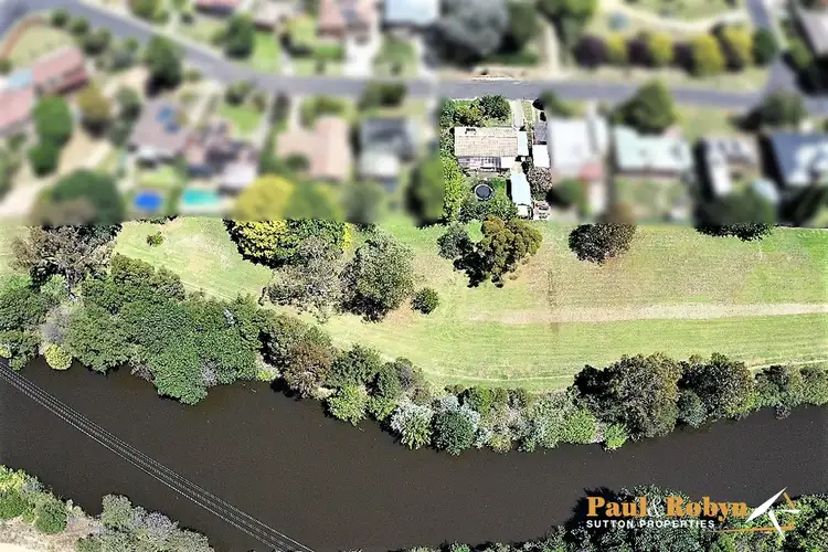16 Woodger Parade, Karabar NSW 2620