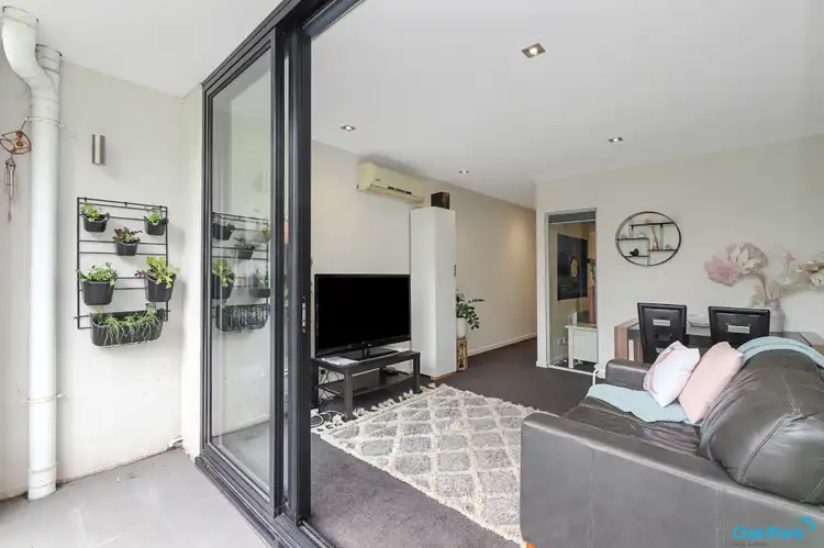 Sixth view of Homely apartment listing, 4/297 Pascoe Vale Road, Essendon VIC 3040