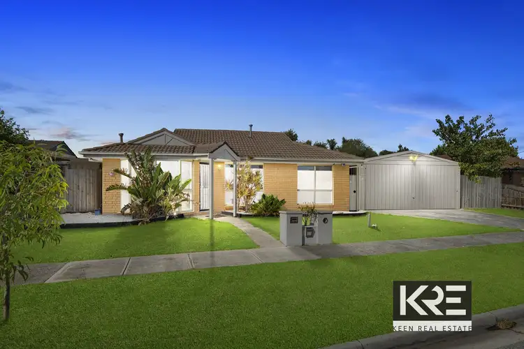 10 Marnie Drive, Cranbourne West VIC 3977