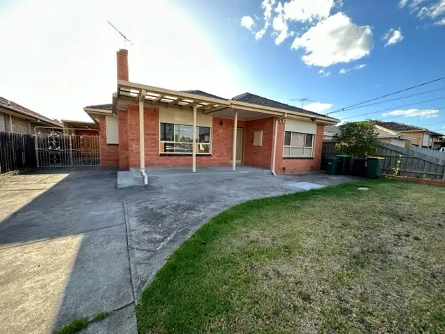 37 Mount View Road, Thomastown VIC 3074