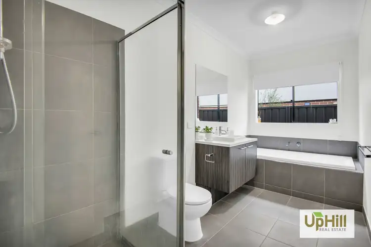 Fifth view of Homely house listing, 111 Yaralla Circuit, Clyde VIC 3978