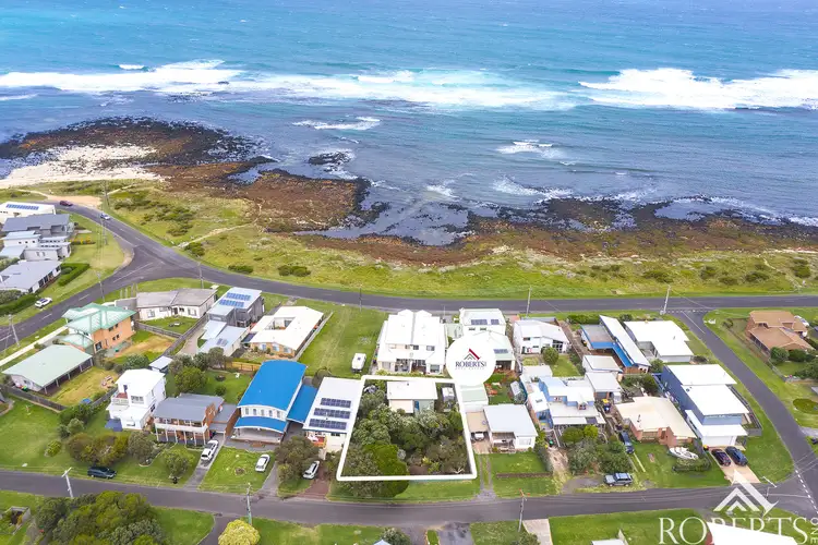 9 Brophy Street, Port Fairy VIC 3284