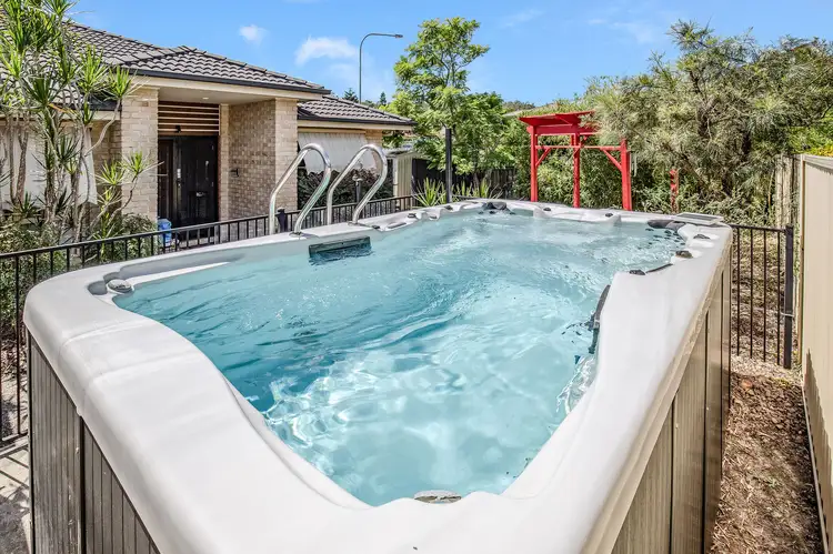 9 Witheren Circuit, Pacific Pines QLD 4211