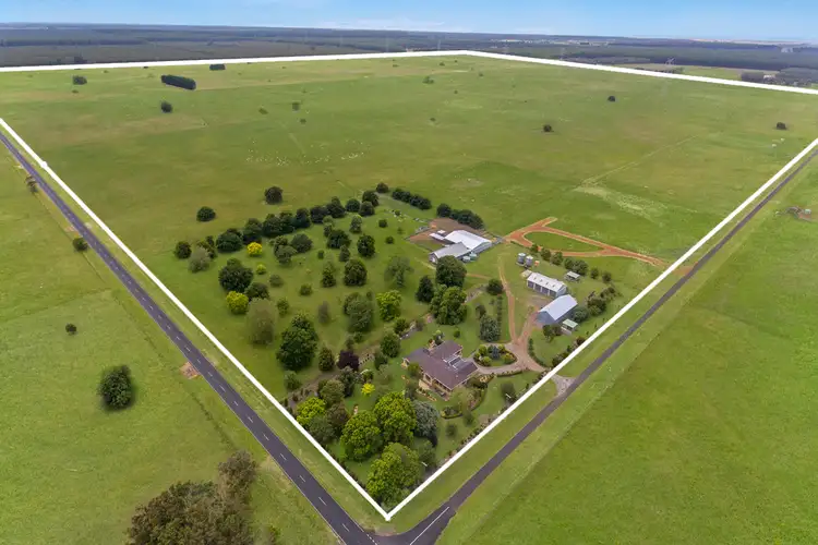 9 Peters Road, Homerton VIC 3304