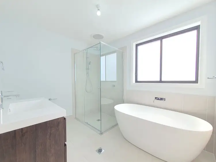 45 Seventh Avenue, Austral NSW 2179