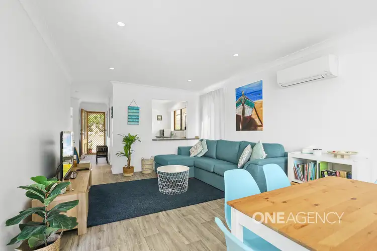 Second view of Homely unit listing, 4/215 Elizabeth Drive, Vincentia NSW 2540