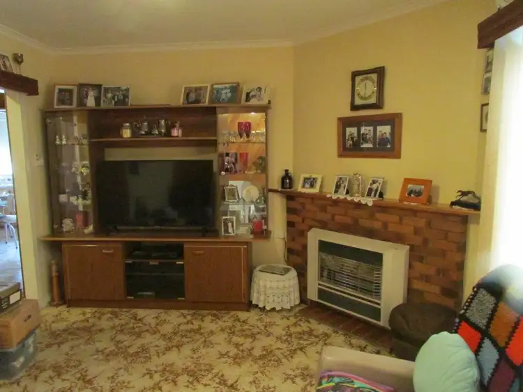 Fifth view of Homely house listing, 8 Shank Street, Warracknabeal VIC 3393