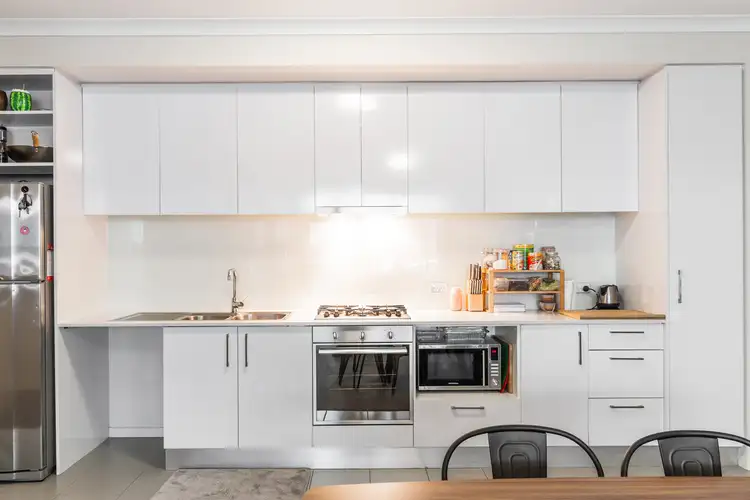 501/21 Malata Crescent, Success WA 6164