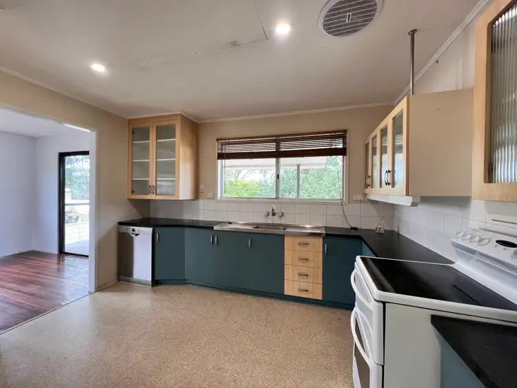 Fifth view of Homely house listing, 6 Fraser Court, Dysart QLD 4745