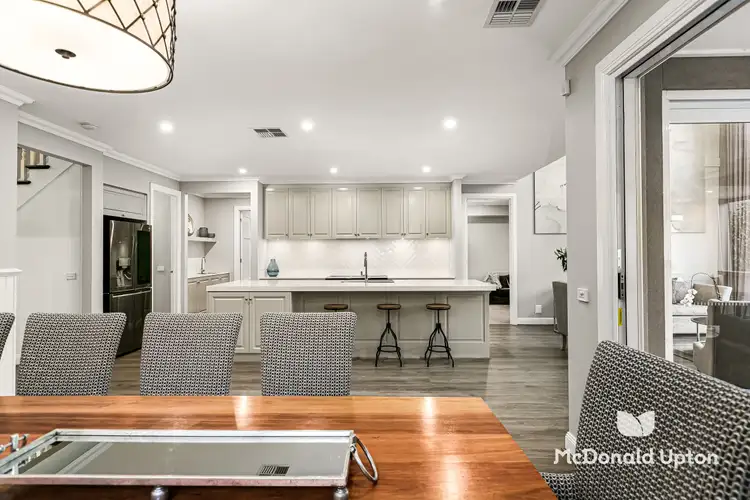 Sixth view of Homely house listing, 122 Woodland Street, Strathmore VIC 3041