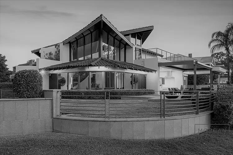 225 Riverton Drive North, Shelley WA 6148