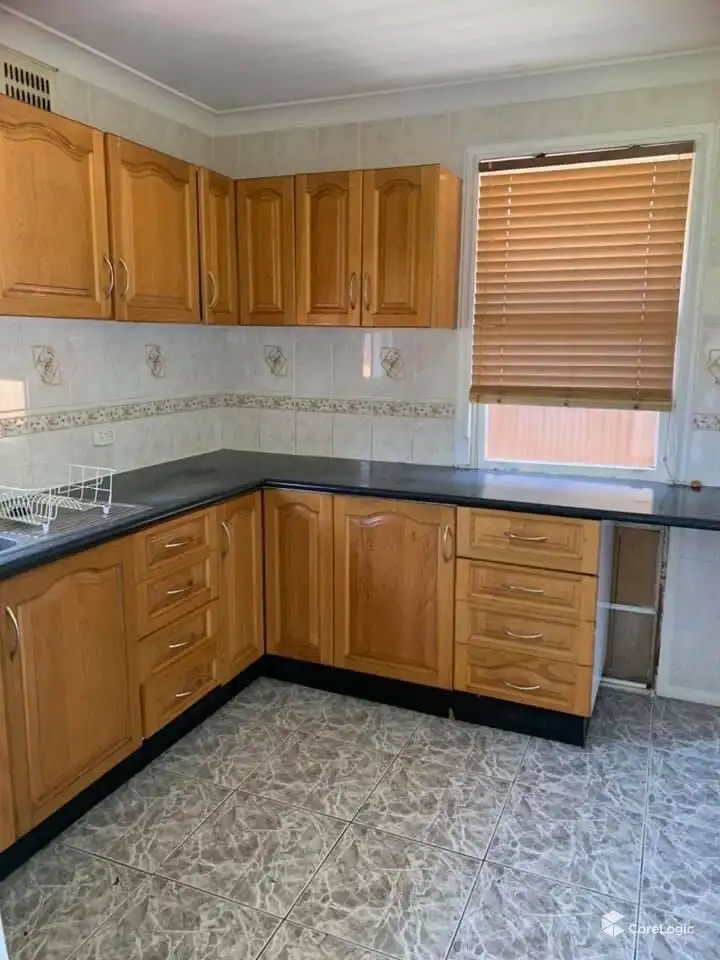 Fourth view of Homely house listing, 10 Magellan Avenue, Lethbridge Park NSW 2770