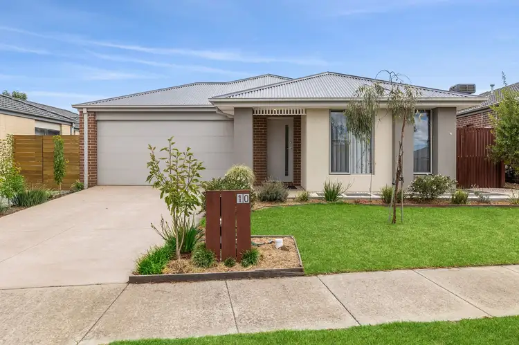 10 Lunar Street, Mount Duneed VIC 3217