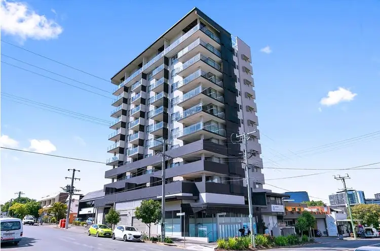 44 Brookes Street
