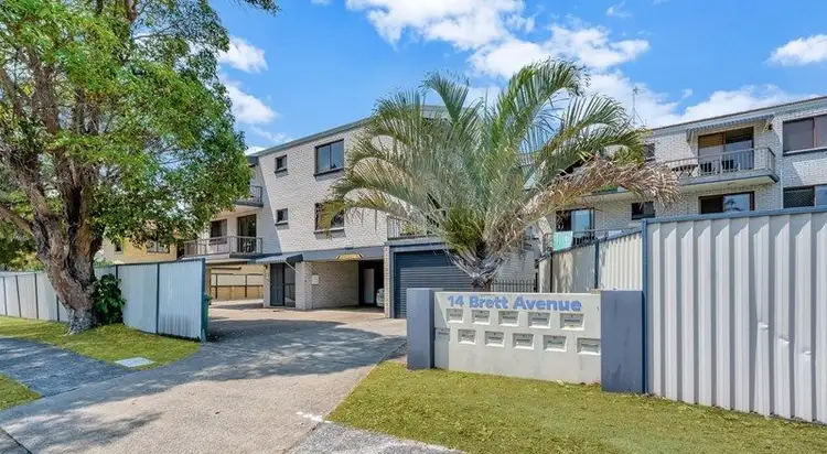 Main view of Homely unit listing, 4/14 Brett Avenue, Labrador QLD 4215