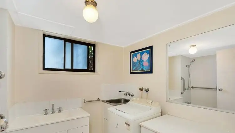 Fifth view of Homely unit listing, 4/14 Brett Avenue, Labrador QLD 4215