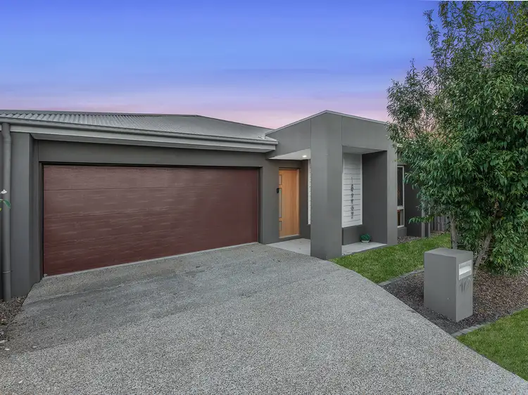 172 Woodline Drive, Spring Mountain QLD 4300