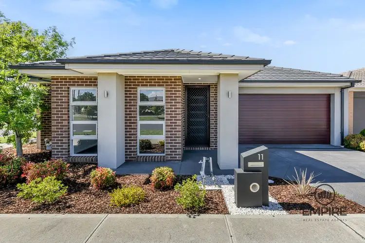 11 Alphey Road, Clyde North VIC 3978