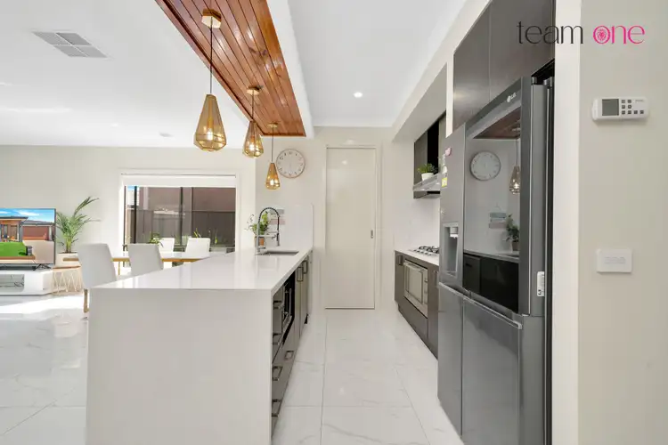 Sixth view of Homely house listing, 11 Bishopsgate Avenue, Tarneit VIC 3029
